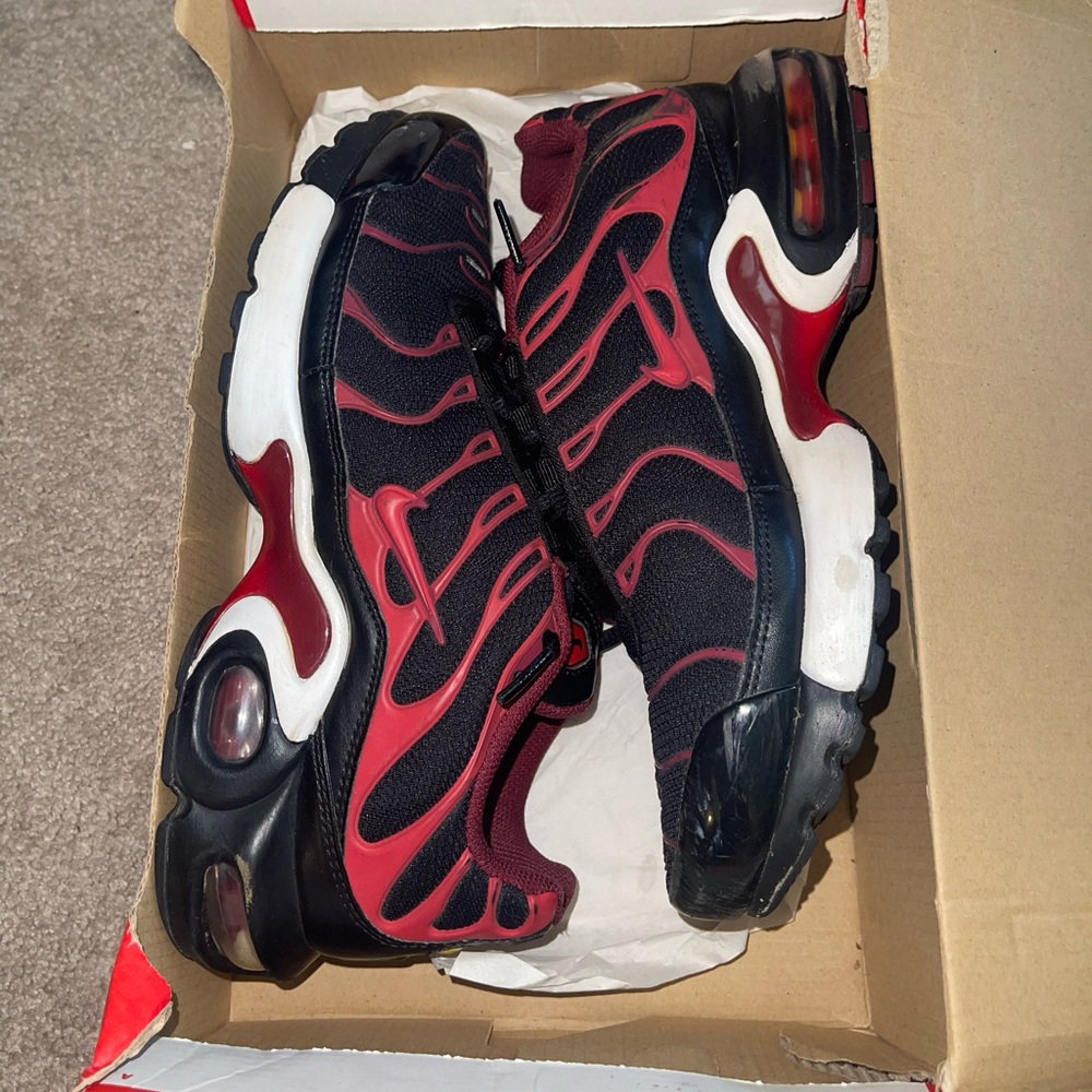 “Spider-Man” Air Max Plus 7Y